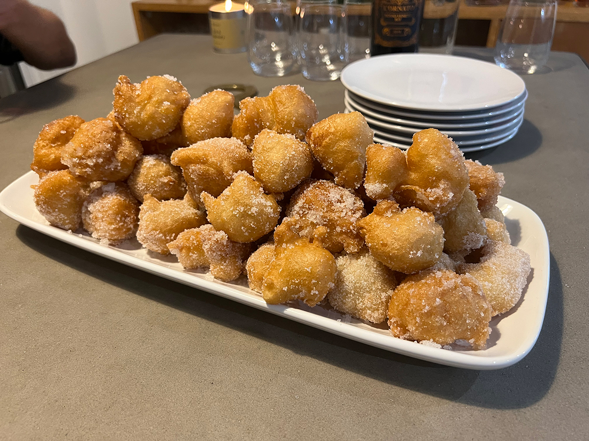 Sicilian zeppole are delicious donuts